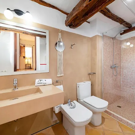 In Sleeps 10 - Sa Vinya 别墅