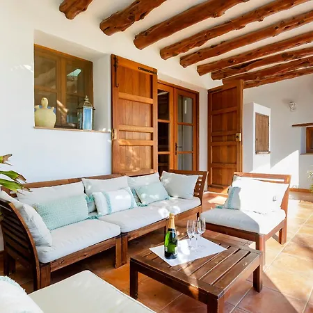In Sleeps 10 - Sa Vinya * San José